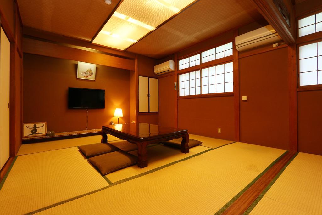 Ichiyo Hotel Yugawara Eksteriør billede